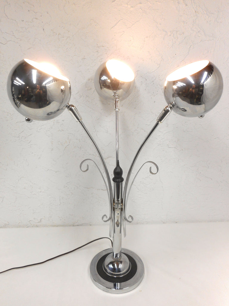 Mid Century Chrome Lamp Flower 28" Tall, Atomic Age, 3 Swiveling Chrome Spheres Eyeballs, Eames and Reggiani Style