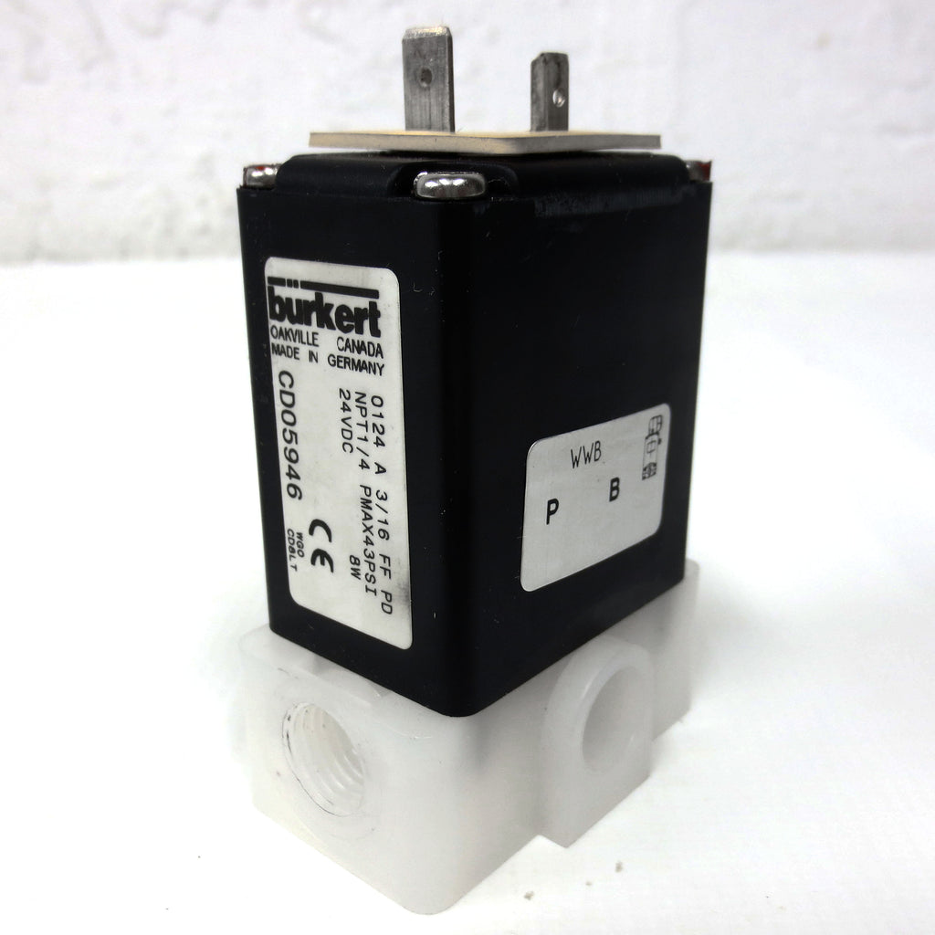 Burkert Solenoid Valve 24V/DC 8W 1/4" NPT PMAX 43PSI Model 0124 A 3/16 FF PD