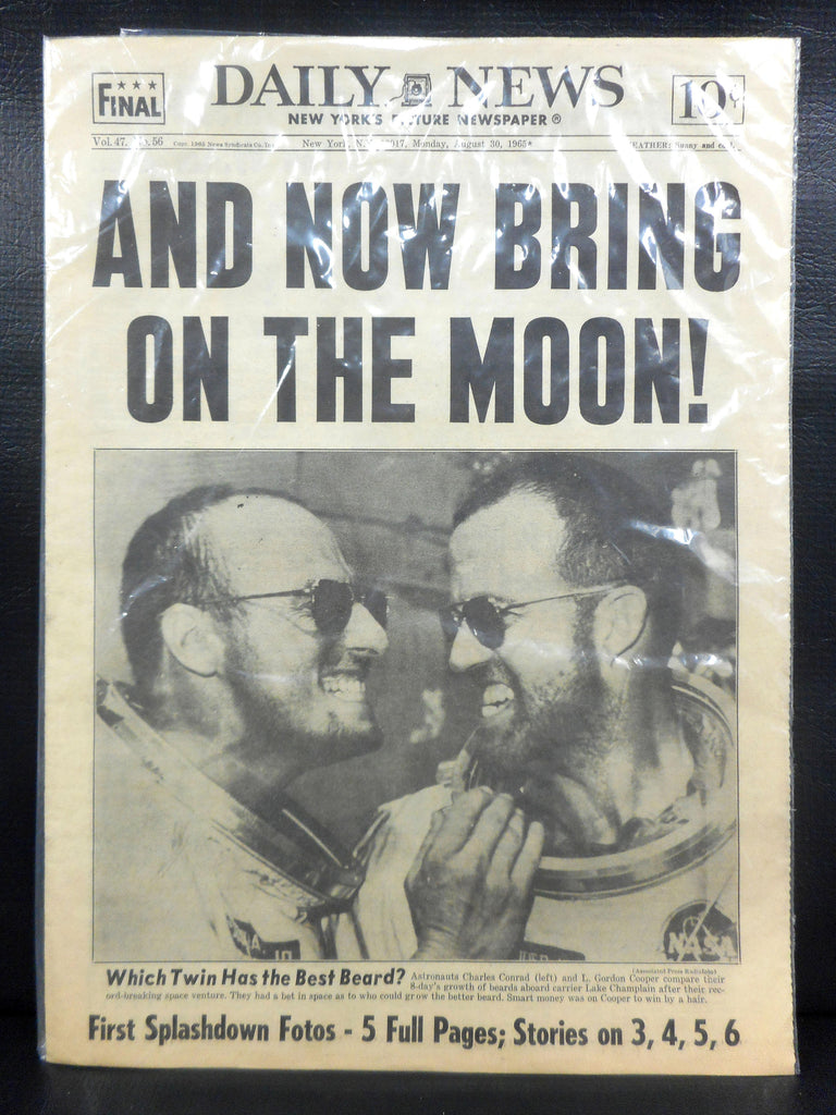 1965 New York Daily News Newspaper, Bring On The Moon Vol. 47 No 56, Apollo Astronauts Conrad and Cooper 8 Days Orbit Around the Earth